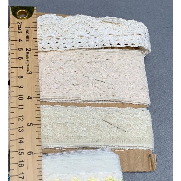 52 Yards Vintage Lace & Trim Assortment - Picture 7 of 10